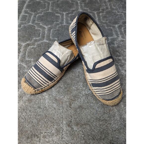 Bass Canvas Loafers WOMENS SIZE 6.5 Cream Navy espadrille flats casual comfy - Picture 2 of 10